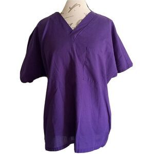 Simply Basic Size Medium Scrubs Top Blouse Nursing Purple Short Sleeve Medical